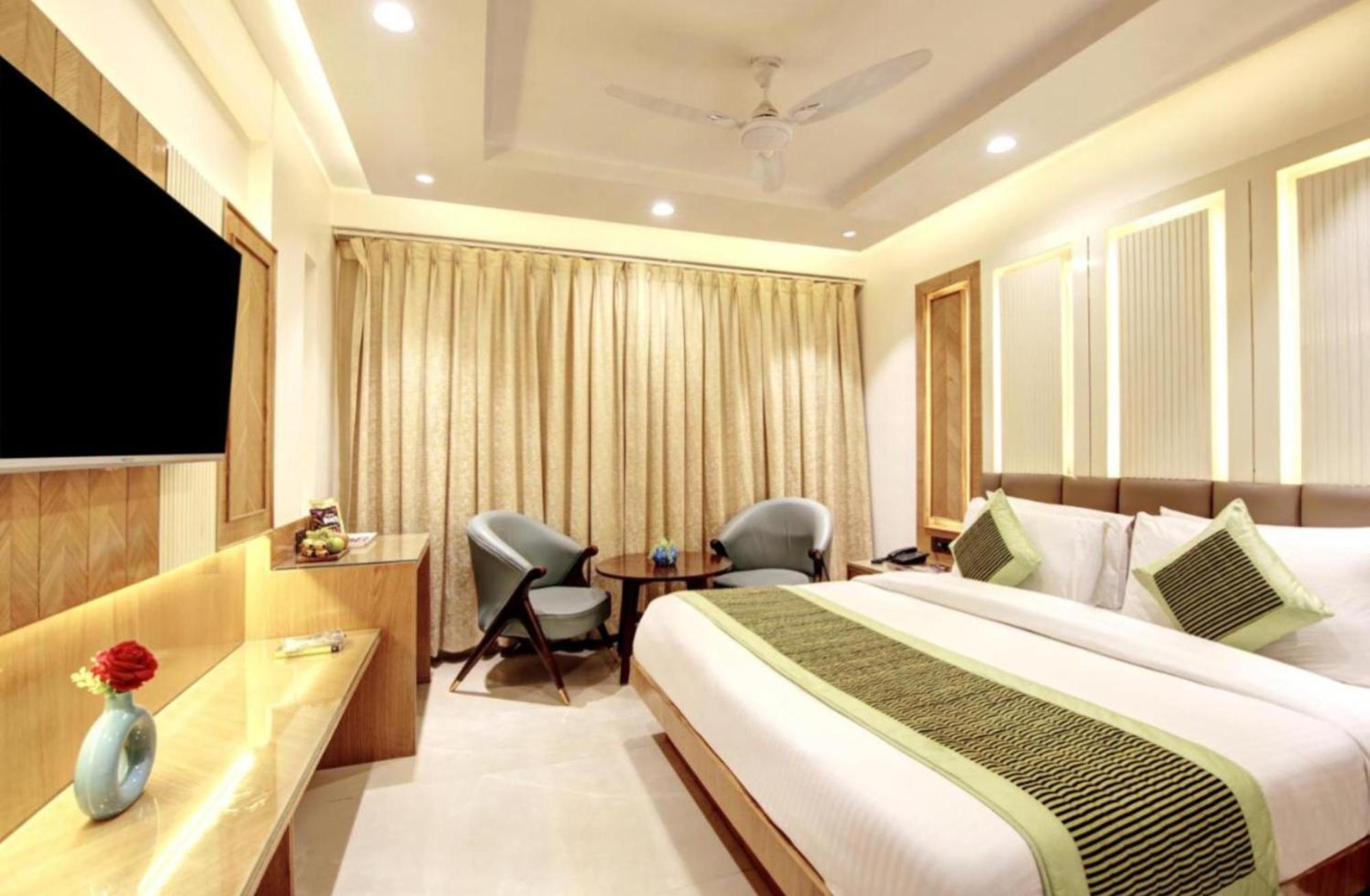 Hotel Platinum With Free Pickup-Delhi Airport New Delhi Ngoại thất bức ảnh