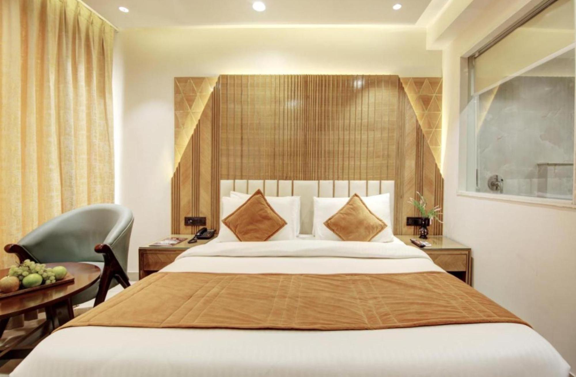 Hotel Platinum With Free Pickup-Delhi Airport New Delhi Ngoại thất bức ảnh