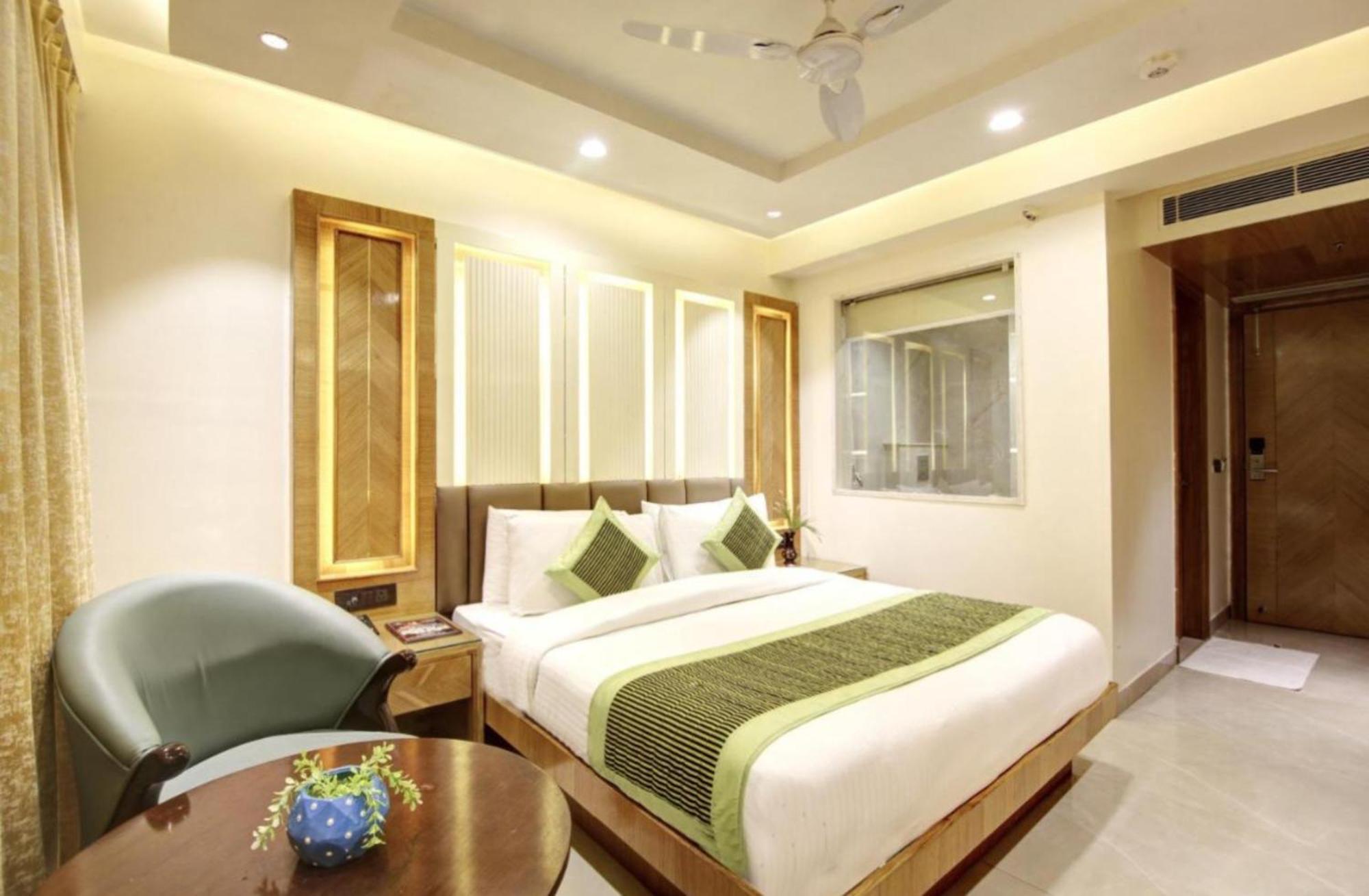 Hotel Platinum With Free Pickup-Delhi Airport New Delhi Ngoại thất bức ảnh